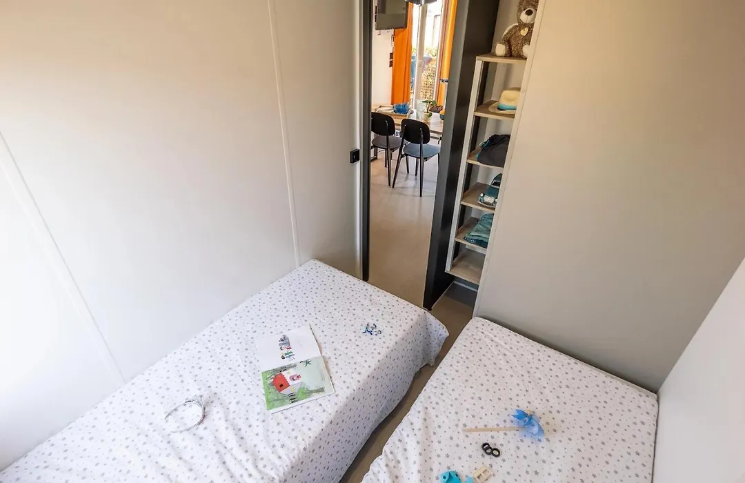 ZEcamping 4 étoiles 200m de la plage piscine couverte pet friendly animations-1